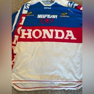Honda No Fear Men’s Vintage Motocross Jersey in Sz XL in good Vintage Condition